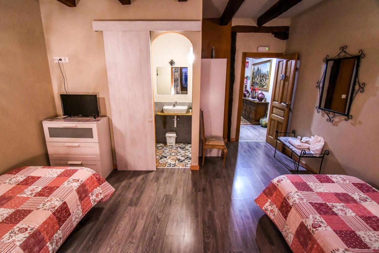 Acienleguas Hostel Castrojeriz Luaran gambar